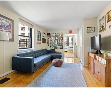 439 E 88th St - Photo Thumbnail 1