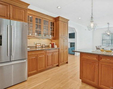 575 Washington Avenue - Photo Thumbnail 17