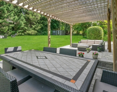 575 Washington Avenue - Photo Thumbnail 34