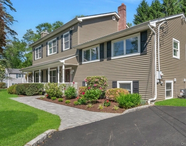 575 Washington Avenue - Photo Thumbnail 1