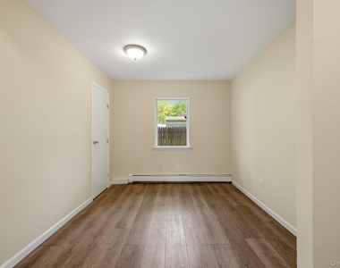 7 Rutland Road - Photo Thumbnail 16