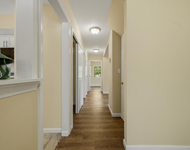 7 Rutland Road - Photo Thumbnail 14