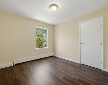 7 Rutland Road - Photo Thumbnail 21