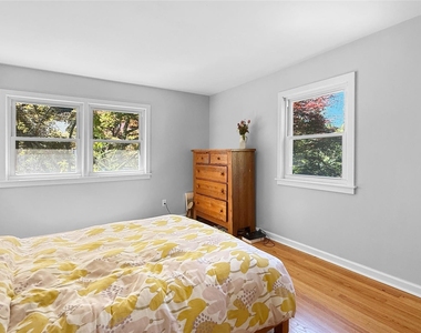 15 Whitehill Place - Photo Thumbnail 5