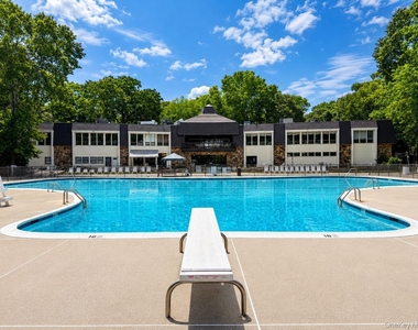 201 Birchwood Road - Photo Thumbnail 19