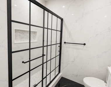 1463 Hewlett Avenue - Photo Thumbnail 8