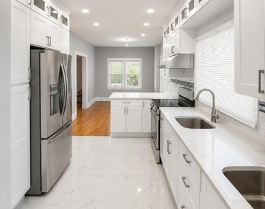 1463 Hewlett Avenue - Photo Thumbnail 2