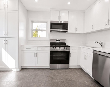 43 Yennicock Avenue - Photo Thumbnail 5