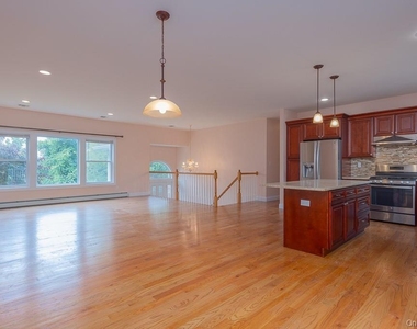 69 Heights Road - Photo Thumbnail 10