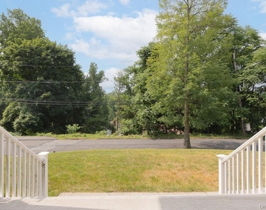 69 Heights Road - Photo Thumbnail 2