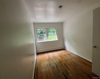 156 Coolidge Street - Photo Thumbnail 9