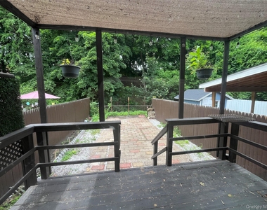 156 Coolidge Street - Photo Thumbnail 5