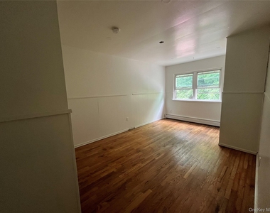 156 Coolidge Street - Photo Thumbnail 11