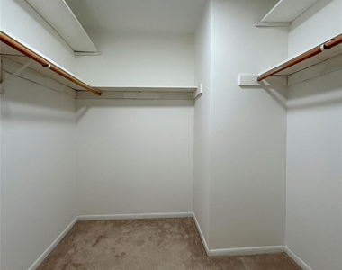 5 Loudon Drive - Photo Thumbnail 11