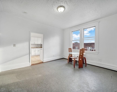 10104 32nd Avenue - Photo Thumbnail 5