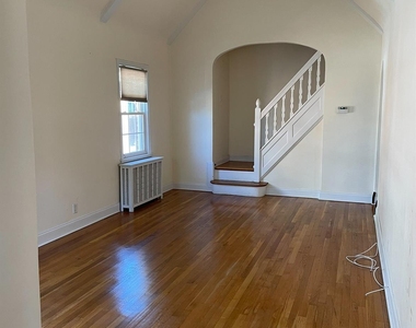 5003 Bell Boulevard - Photo Thumbnail 13