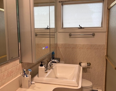 32 Brooklyn Street - Photo Thumbnail 7