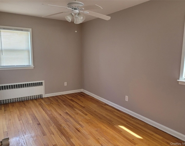 20 Edmund Street - Photo Thumbnail 8