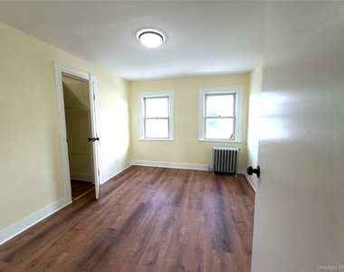 302 West Hudson - Photo Thumbnail 20