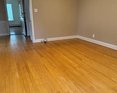 22 Bayview Court - Photo Thumbnail 7