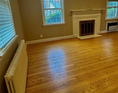 22 Bayview Court - Photo Thumbnail 5
