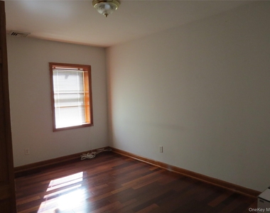 2 E Main Street - Photo Thumbnail 3