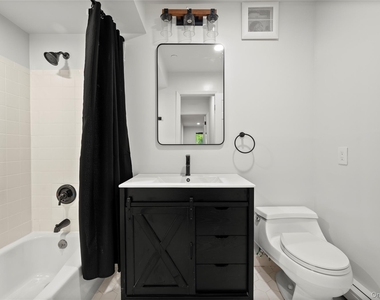 50 Dekalb Avenue - Photo Thumbnail 11