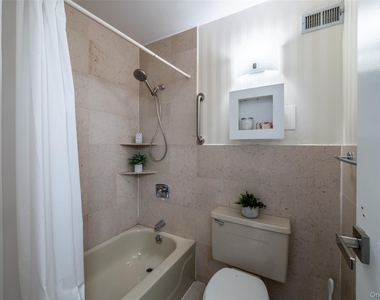 14 Nosband Avenue - Photo Thumbnail 17