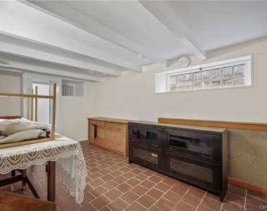 15 Inningwood Road - Photo Thumbnail 25