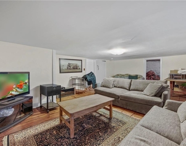 15 Inningwood Road - Photo Thumbnail 19