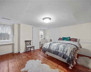 15 Inningwood Road - Photo Thumbnail 16