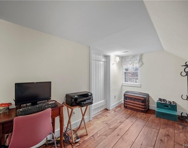15 Inningwood Road - Photo Thumbnail 17