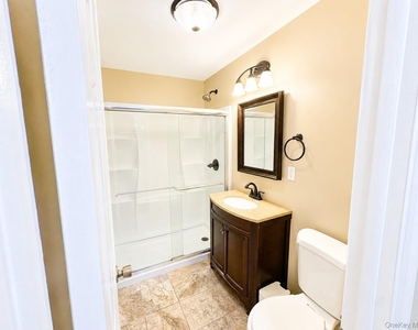 21 Village Park Drive - Photo Thumbnail 9