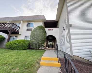 21 Village Park Drive - Photo Thumbnail 2