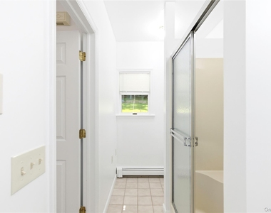 198 Myrtle Avenue - Photo Thumbnail 13