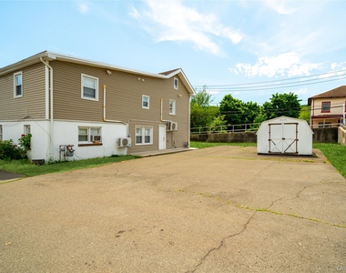58 Samsondale Avenue - Photo Thumbnail 29