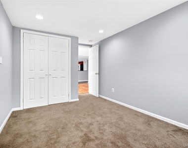 58 Samsondale Avenue - Photo Thumbnail 26