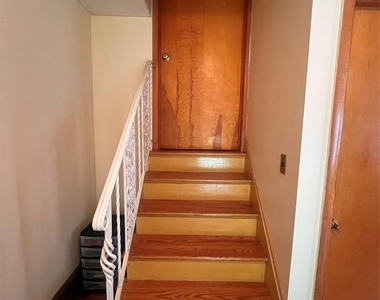 4 Beach Road - Photo Thumbnail 1