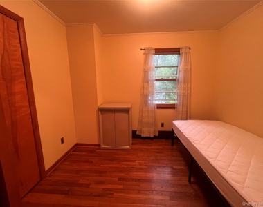 4 Beach Road - Photo Thumbnail 8