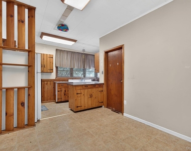4 Montgomery Road - Photo Thumbnail 5