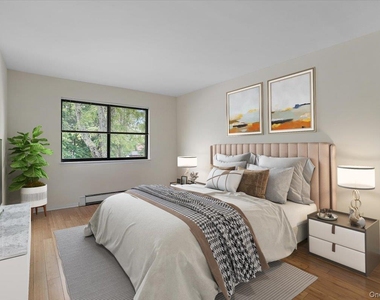 555 Central Park Avenue - Photo Thumbnail 10
