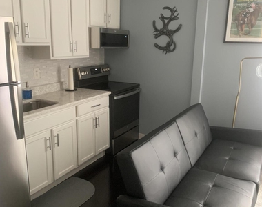 125 Union Avenue - Photo Thumbnail 4