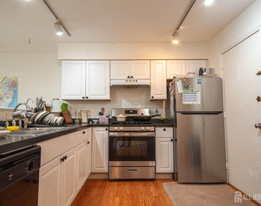 294 Michael J Smith Court - Photo Thumbnail 13