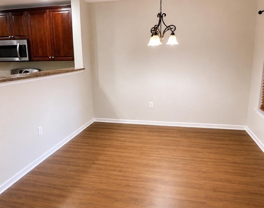 368 Rector Street - Photo Thumbnail 5