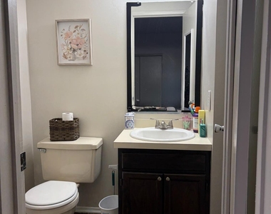 4403 Aberdeen Drive - Photo Thumbnail 22