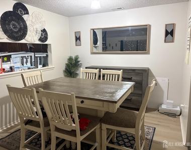 4403 Aberdeen Drive - Photo Thumbnail 1