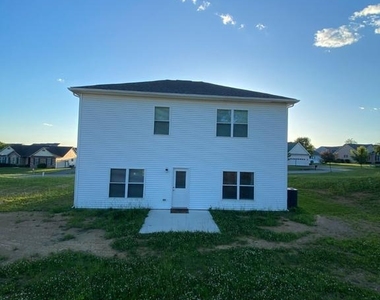 697 Rivanna Run - Photo Thumbnail 42
