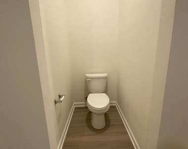 697 Rivanna Run - Photo Thumbnail 15