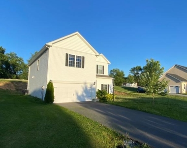 697 Rivanna Run - Photo Thumbnail 1