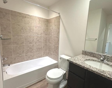 93 Stafford Pl - Photo Thumbnail 18